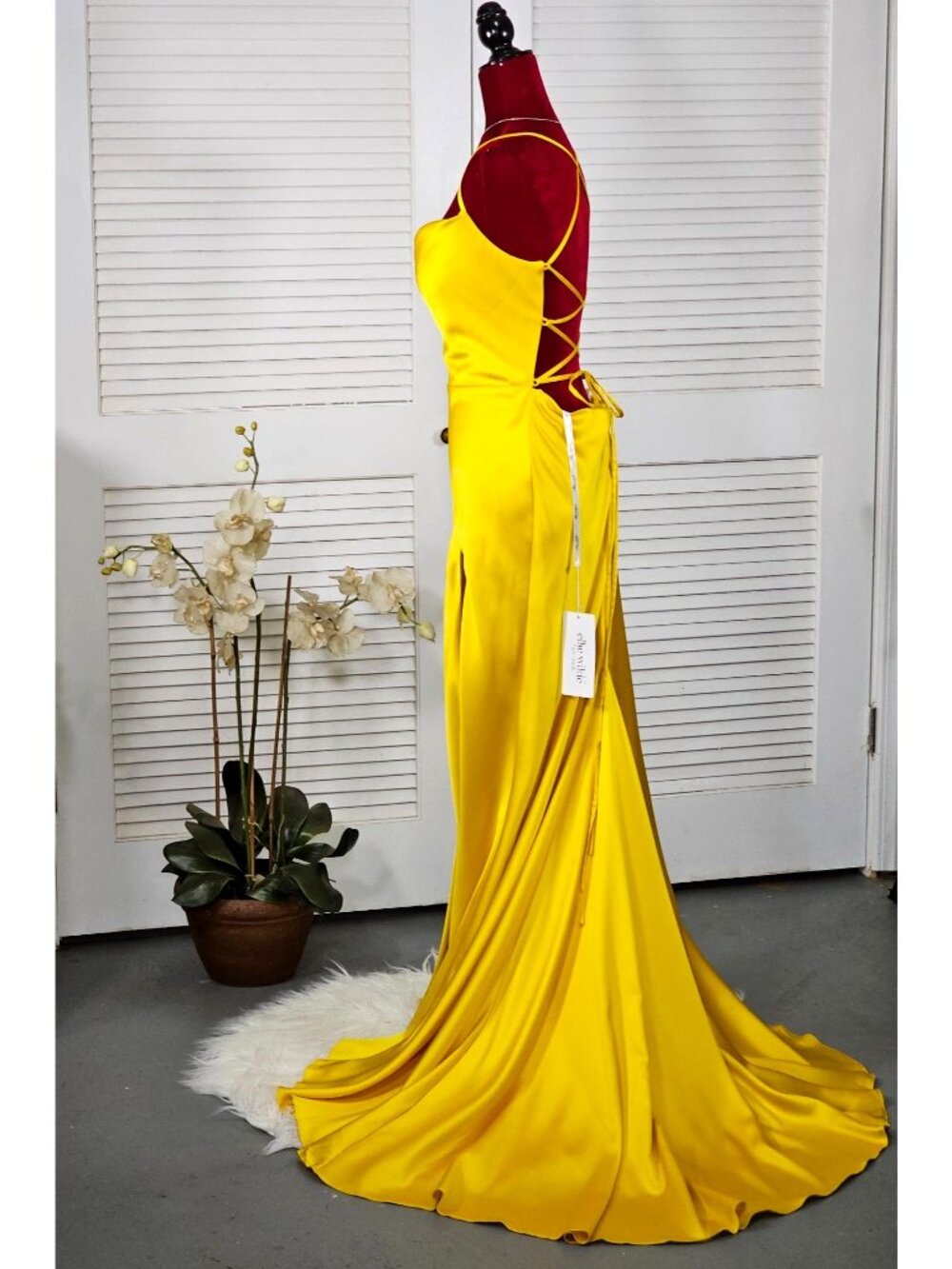 NWT Ellie Wilde Mon Cheri Sunflower Yellow Satin Long Prom Dress Size 16 1751 - Picture 14 of 16